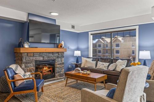 Amazing 3BR Condo With Hot Tub Access and Mtn Views