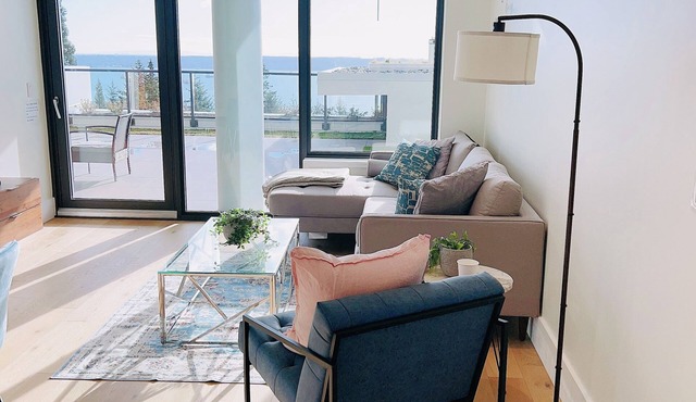 amazing Ocean view , Two bed room new luxury Condo West Van
