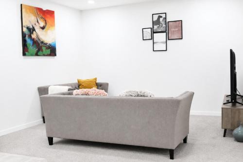 Apartment In Calgary Near Airport