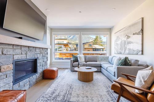 Aurora Luxe - Stunning Townhouse Private Hot Tub