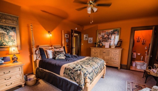 Avonview Manor- Vive Provence Suite- Gracious Service with Style.