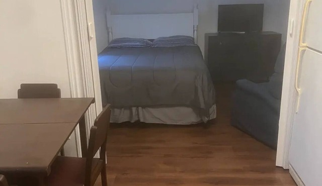 Bachelor, Centrally located