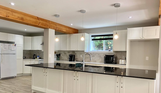Balsam Lake Retreat - great for families, waterfront