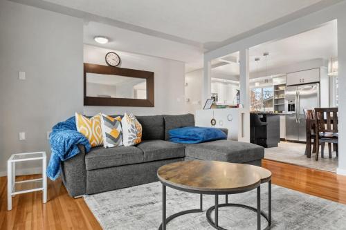 Bark & Bloom Bungalow Fenced Yard Pet Friendly