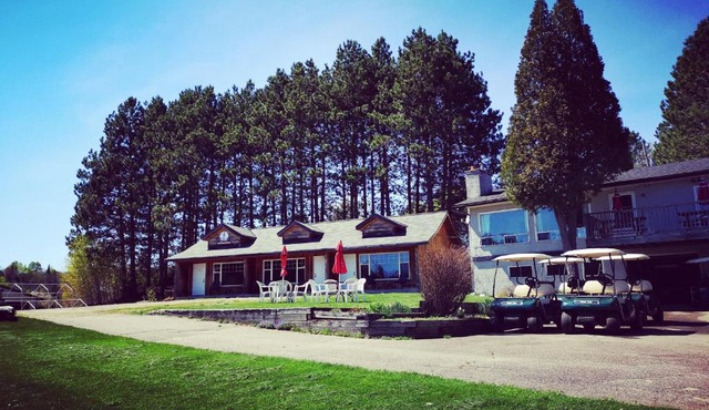 Barry's Bay Golf Resort