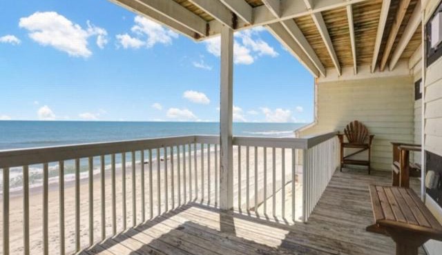 Beach Blanket - Spacious condo with Private beach access and resort amenities! condo
