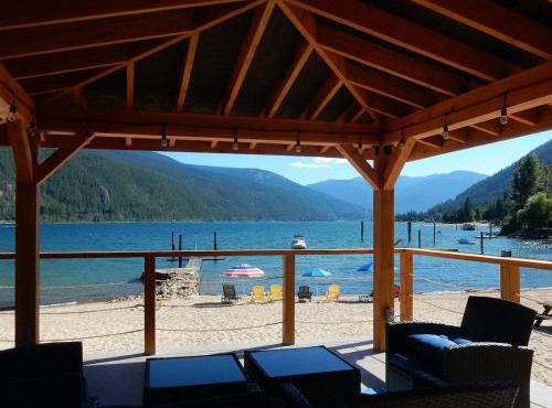 Beach front cabin near Nelson, BC
