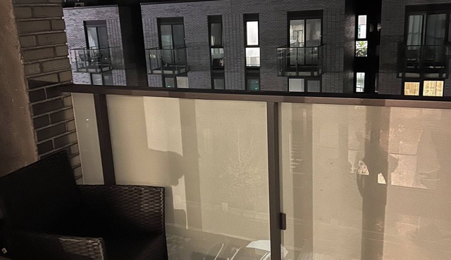 Beautiful 1 Bendroom Condo In the Heart of Etobicoke, Humber River
