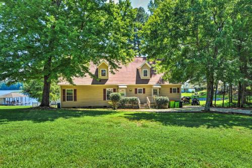 Beautiful Lakefront Retreat w/Dock & Grill!