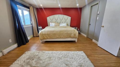 Beautifully furnished 3 bedroom house located close to all attractions