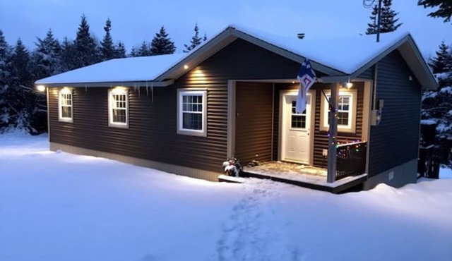 ★BEST VIEW Wonderland ★ Cozy Cabin on Pond