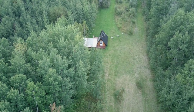 Birch A-Frame Solar off-grid with Sauna & Pool