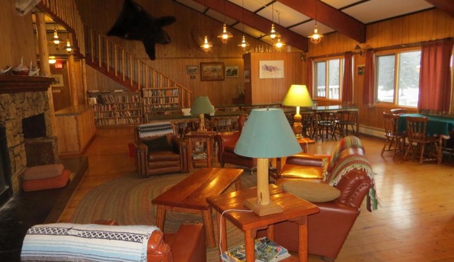 Black Cat Guest Ranch