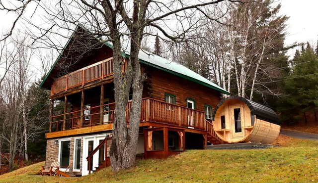 Black Rapids - Atlantic Lodge
