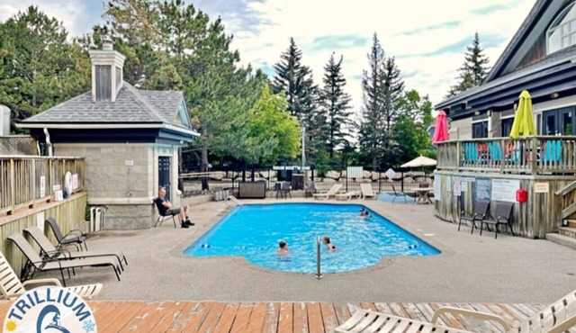 Blue Mountain Suites