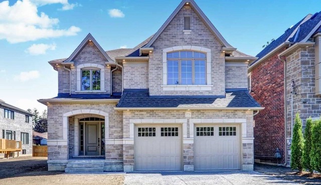 Brand new custom build luxury home