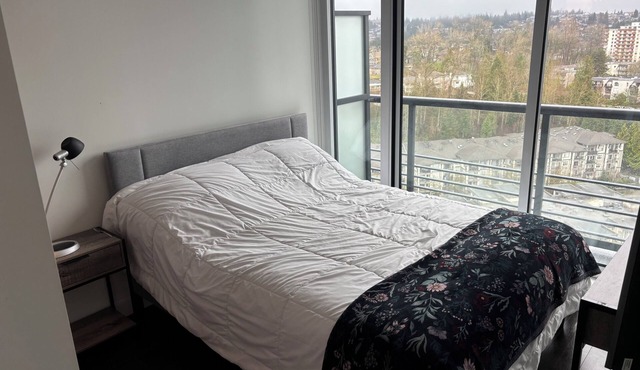 Brentwood Getaway 1 bedroom with amazing views