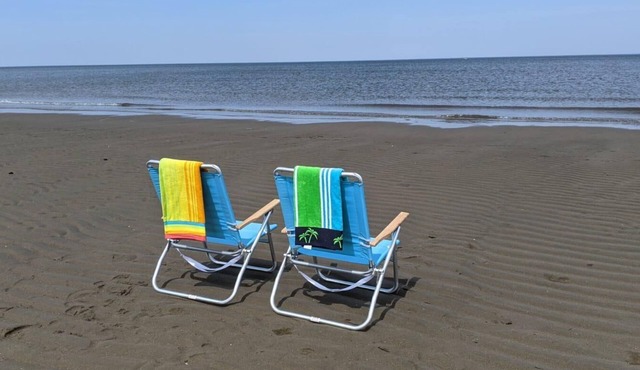 Caissie Cape Cottage w/water views & beach access