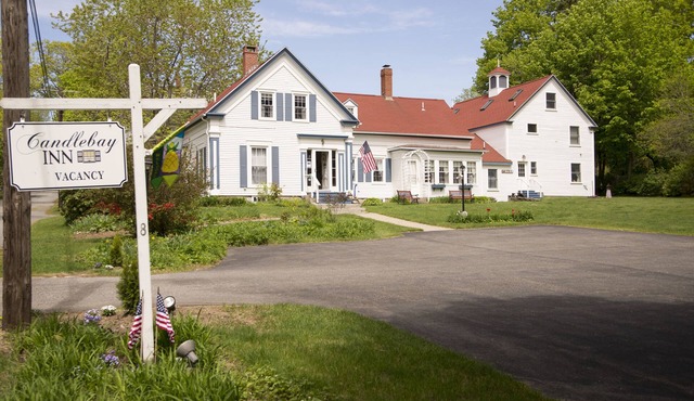 Candlebay Inn