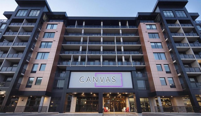 Canvas Moncton, Tapestry Collection By Hilton