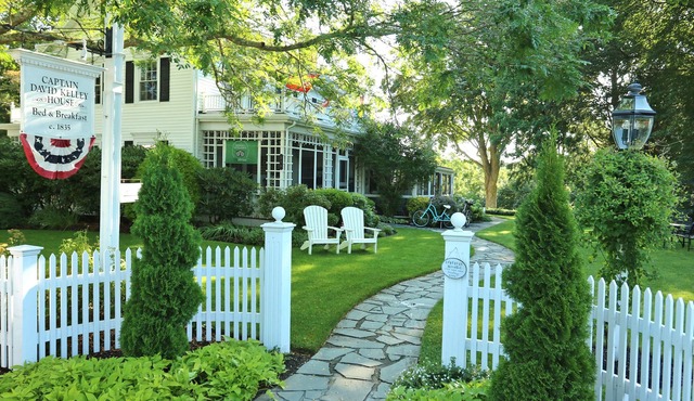Captain David Kelley House Bed & Breakfast