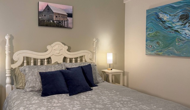 Casa Azul - Apartment in James Bay, Victoria
