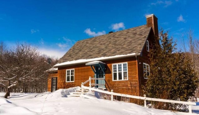 Chalet Estrie & Chef privé, Ski et Spa à 15 minutes