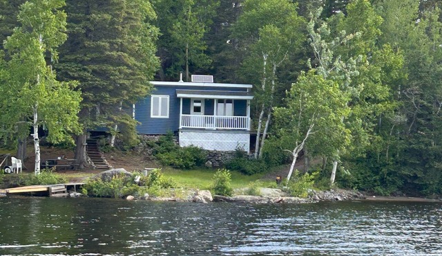 Chalet Rustique sur île