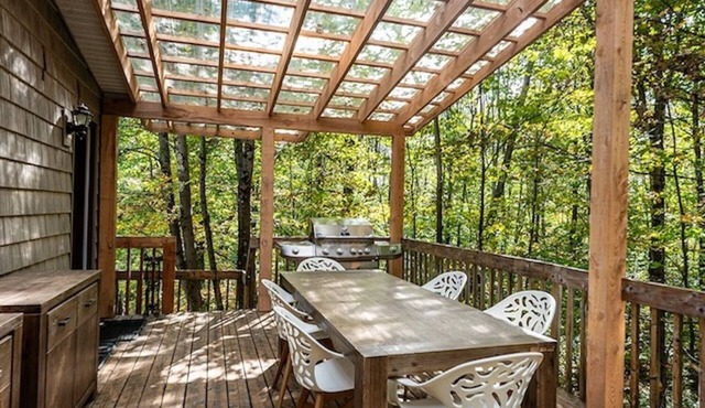 Charming 4-bedroom cottage nestled btw Sutton, Knowlton, Bromont and Cowansville