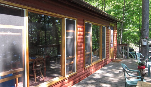 Charming cottage on Upper Rideau Lake near Westport, ON