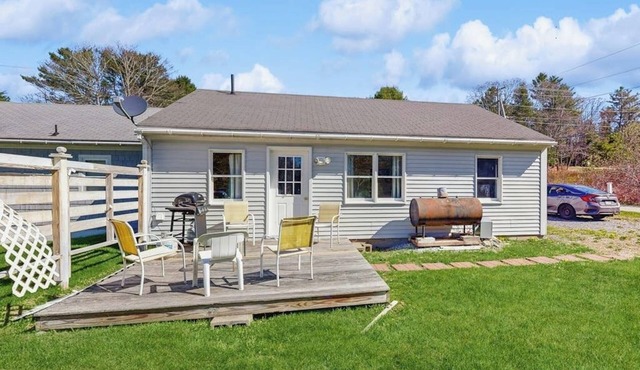 Charming, single-level getaway with a full kitchen, fast WiFi, & grassy yard