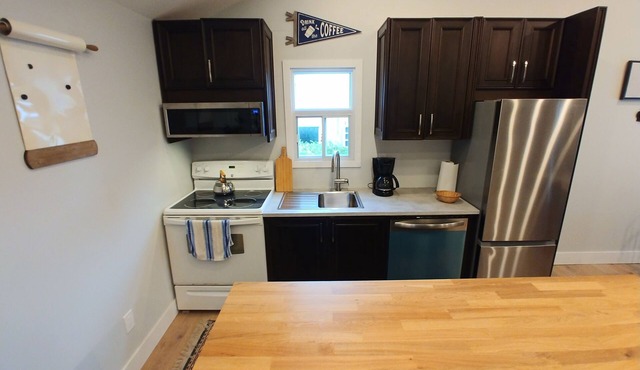 Cheerful freshly renovated cottage