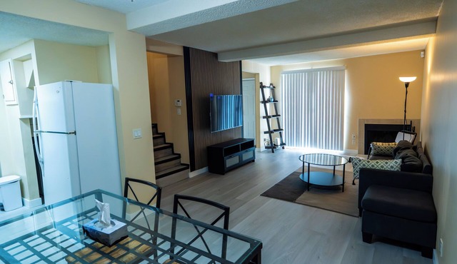 City Townhouse -Calgary