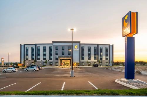 Comfort Inn & Suites