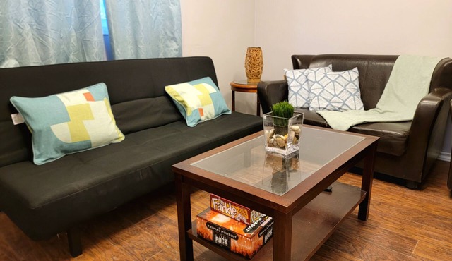Comfortable 3 bedroom with easy access to Downtown