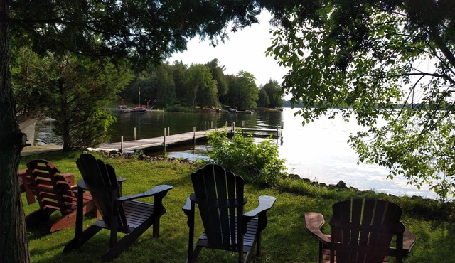 Comfortable family cottage on Big Rideau Lake