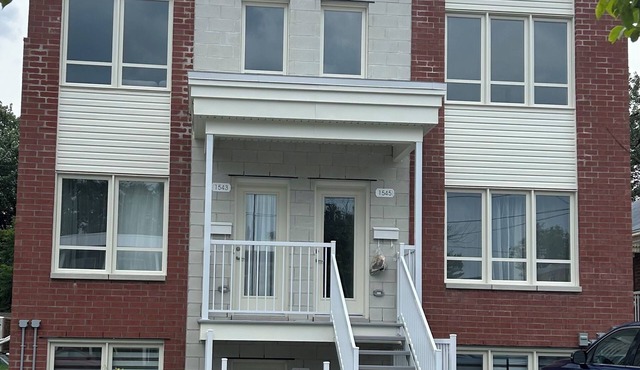 Condo 6 1/2 à Longueuil Près du Pont Jacques-cartier