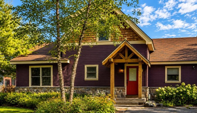 Cottage 30 | Pet-Friendly Forest View Muskoka Cottage Sleeps 6