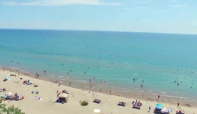 Cottage #6 · Lake Haven Beach Resort
