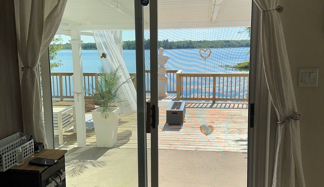 Cottage oasis north of Kingston