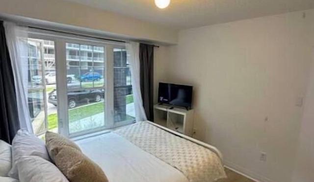 Cozy 1Br Basement Apt - New Downtown Bowmanville