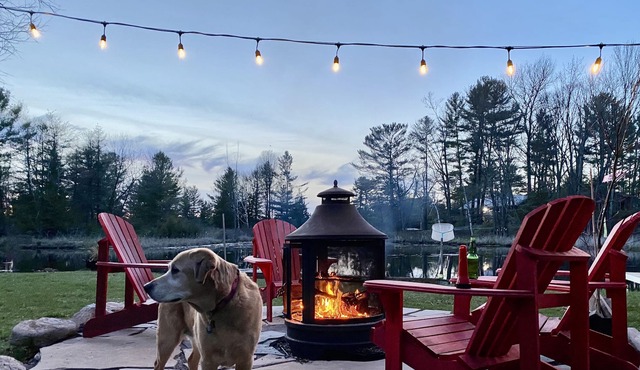 Cozy 3 bedroom Stoney Lake Family Cottage