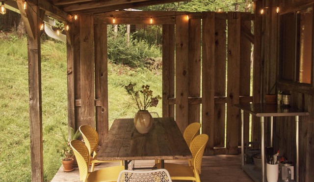 Cozy and comfortable cabin on a dead end road in the Catskill mountains. n