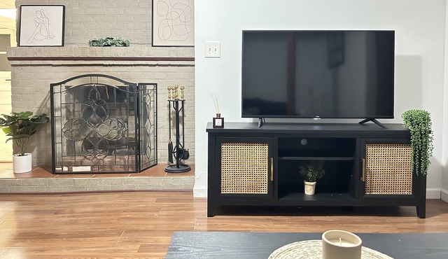 Cozy Basement Apartment