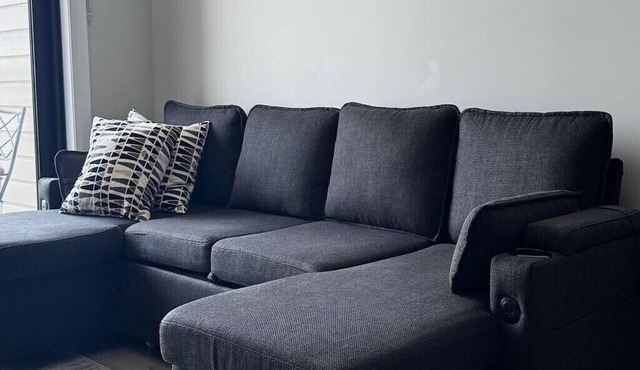 Cozy, fully equipped apartment with balcony and beautiful views in North London