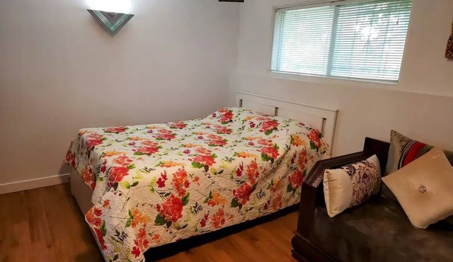 cozy house parking private Montreal