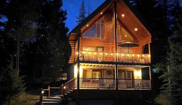Cozy Kimberley Log Cabin