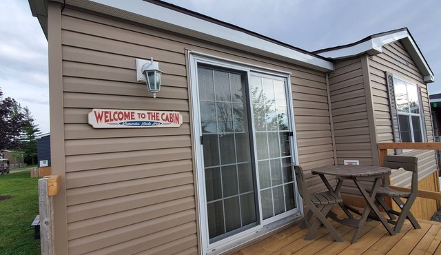 Cozy Niagara on the lake cottage in Vine Ridge Resort