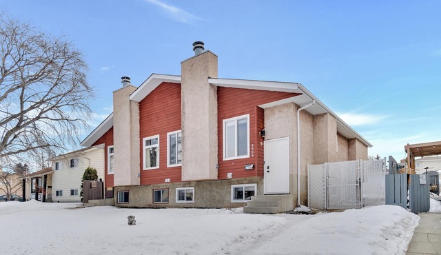 Crawford -Trendy 3-BR Suite, Central | Wi-Fi & TV