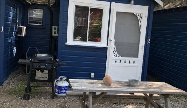 Dock Life Cottage 2 - Riverside, 1 Bedroom, Wasaga